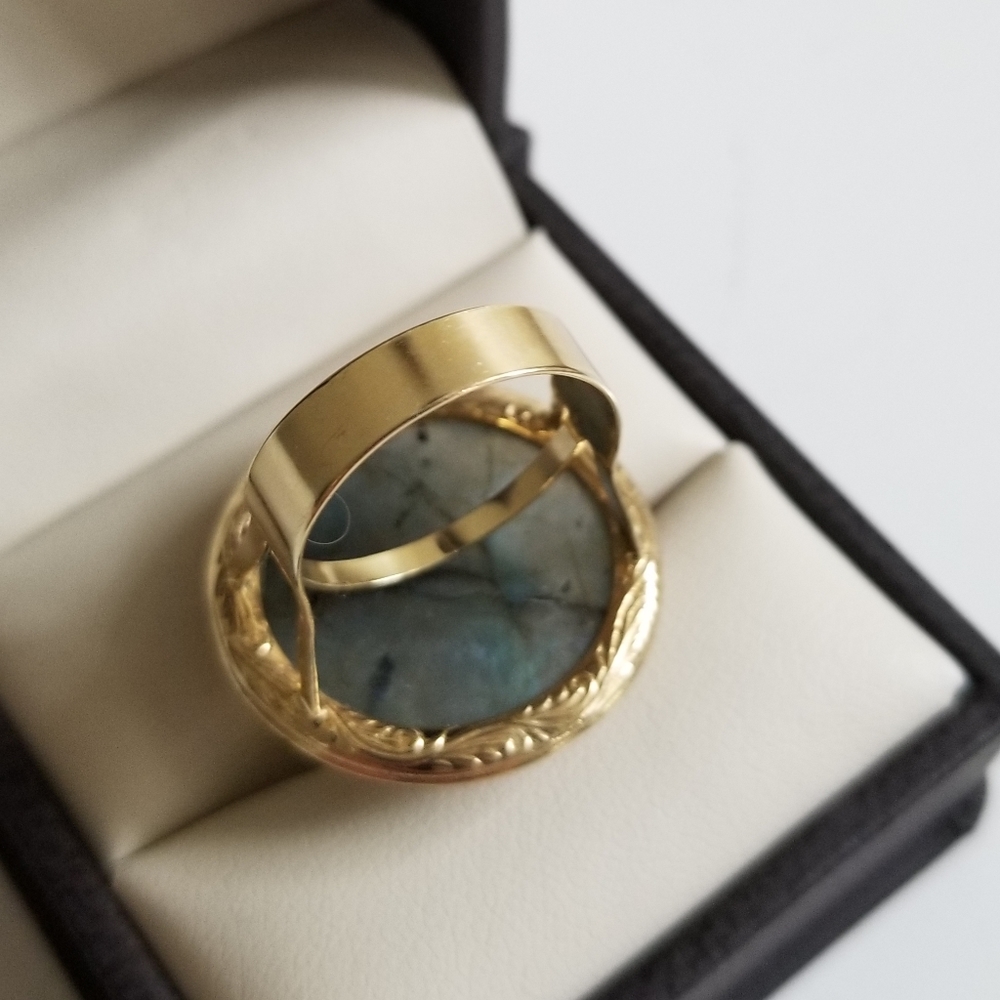 SOLD Italian Luxury! Estate 14k Labradorite Ring - Picture 4 of 8